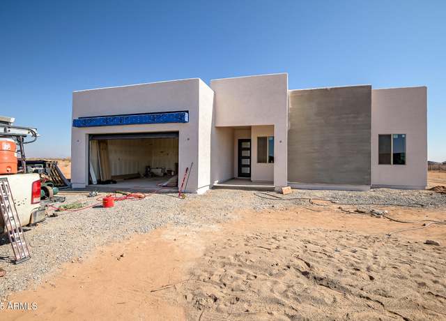 Property at 28647 N 257th Dr, Wittmann, AZ 85361, 3 beds, 2 baths