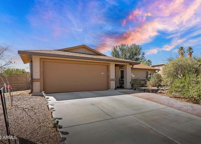 Property at 2496 Canyon View Dr, Sierra Vista, AZ 85650, 3 beds, 2 baths