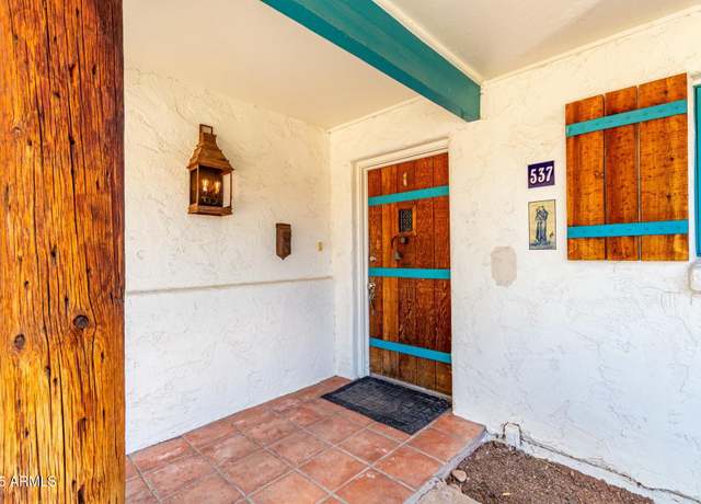 Property at 537 N Jay St, Chandler, AZ 85225, 4 beds, 2.5 baths