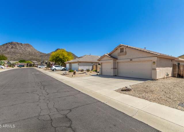 Property at 6539 W Briles Rd, Phoenix, AZ 85083, 4 beds, 2 baths