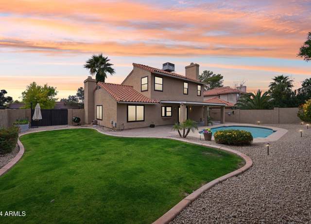 Property at 5544 E Paradise Ln, Scottsdale, AZ 85254, 3 beds, 2.5 baths