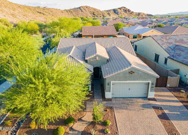 Property at 10207 W Hedge Hog Pl, Peoria, AZ 85383, 4 beds, 2.5 baths