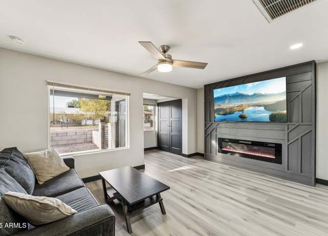 Property at 1305 E Winter Dr, Phoenix, AZ 85020, 3 beds, 1 bath