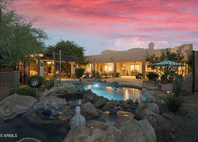 Property at 1016 E Desert Hills Estate Dr, Phoenix, AZ 85086, 4 beds, 2 baths