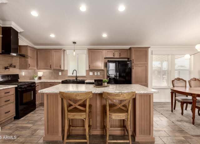 Property at 9431 E Coralbell Ave #69, Mesa, AZ 85208, 3 beds, 2 baths