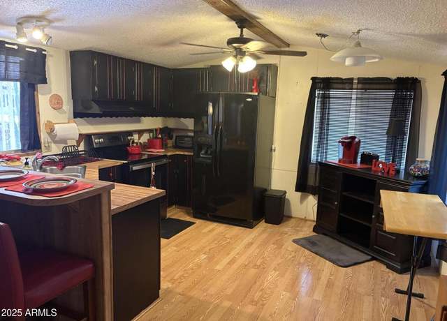 Property at 3330 E Main St #450, Mesa, AZ 85213, 2 beds, 1 bath