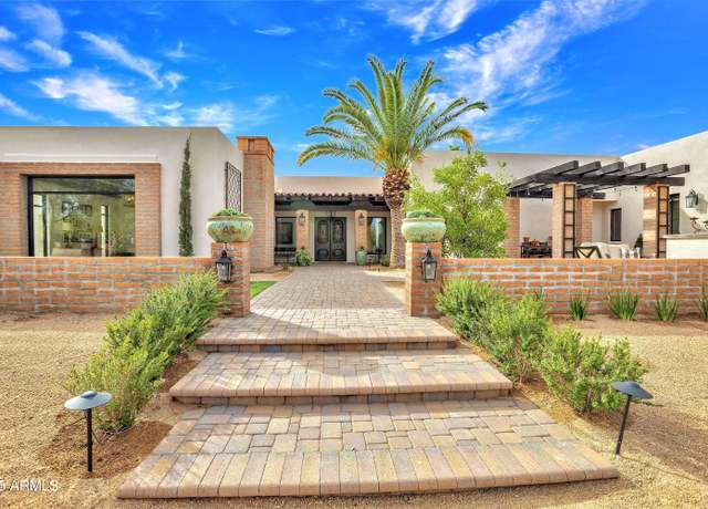 Property at 6611 E Peak View Rd, Cave Creek, AZ 85331, 3 beds, 4.5 baths