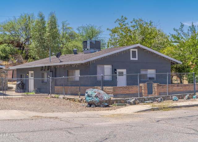 Property at 526 N Madison St, Wickenburg, AZ 85390, 3 beds, 1 bath