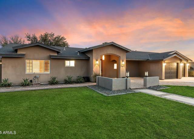 Property at 1801 E Berridge Ln, Phoenix, AZ 85016, 6 beds, 4 baths