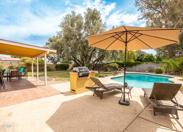 Property at 7307 N 17th Ave, Phoenix, AZ 85021, 3 beds, 2 baths