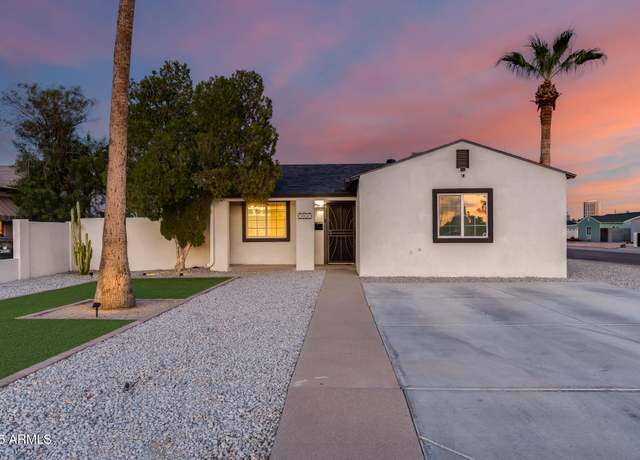 Property at 3827 N 13th Ave, Phoenix, AZ 85013, 4 beds, 2 baths