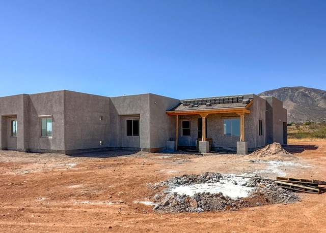 Property at 6130 E Three Canyons Rd Lot 4, Hereford, AZ 85615, 3 beds, 2 baths
