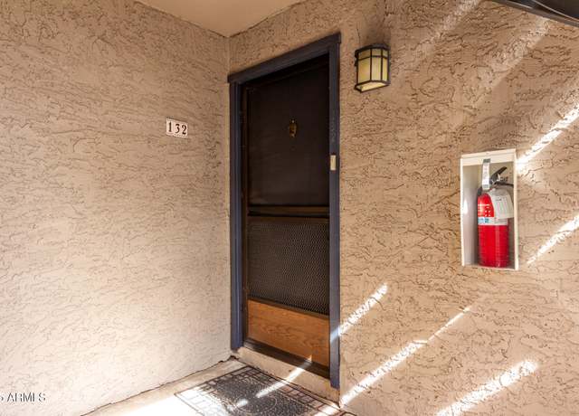 Property at 4444 E Paradise Village Pkwy N #132, Phoenix, AZ 85032, 2 beds, 2 baths