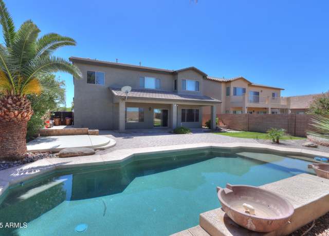 Property at 44254 W Adobe Cir, Maricopa, AZ 85139, 5 beds, 2.5 baths