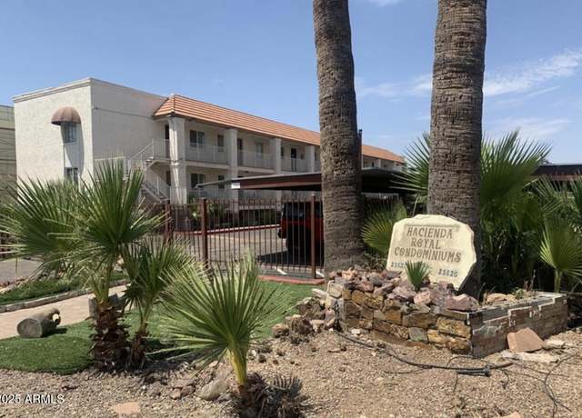 Property at 21622 N 23rd Ave Unit B 304, Phoenix, AZ 85027, 2 beds, 1 bath