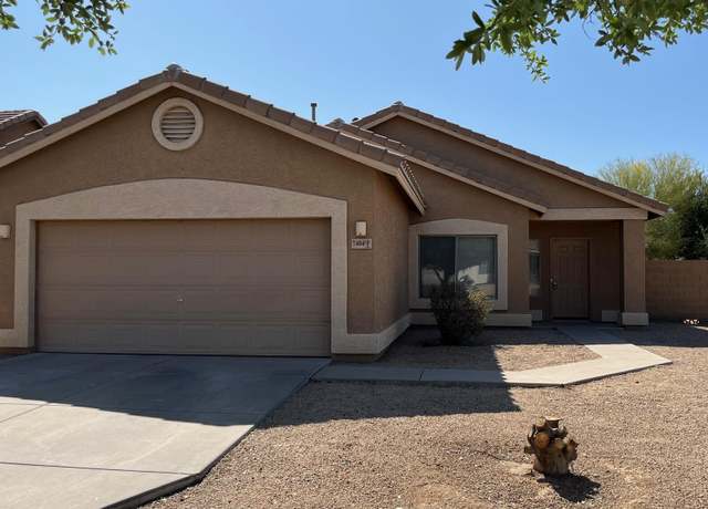 Property at 7404 S 15th Ln, Phoenix, AZ 85041, 4 beds, 2 baths