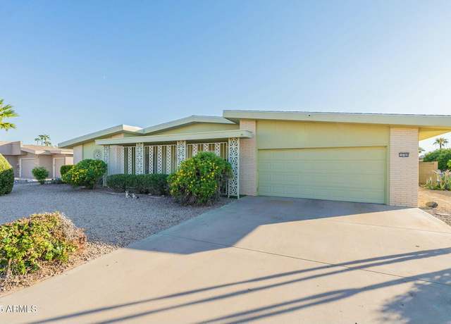 Property at 10709 W Pinion Ln, Sun City, AZ 85373, 2 beds, 2 baths