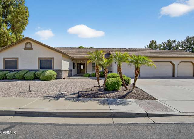 Property at 892 N Concord Ave, Chandler, AZ 85225, 4 beds, 2.5 baths