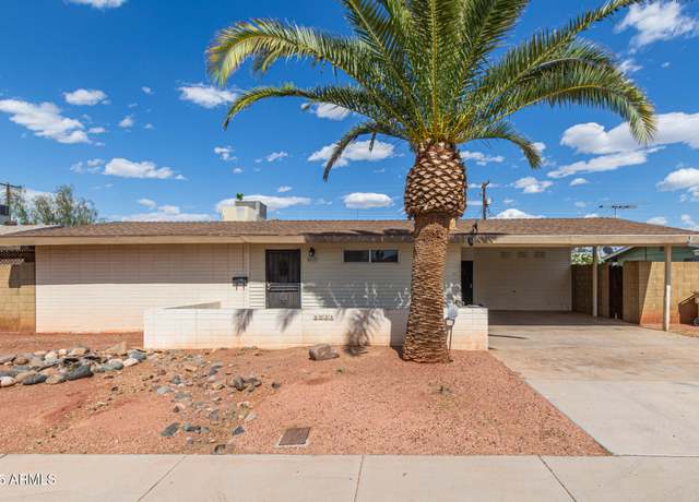 Property at 8033 N 56th Ave, Glendale, AZ 85302, 3 beds, 2 baths