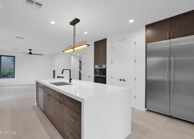 Property at 6216 W Molly Dr, Phoenix, AZ 85083, 4 beds, 3 baths