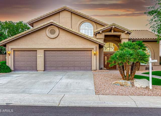 Property at 15237 S 19th Way, Phoenix, AZ 85048, 4 beds, 3 baths