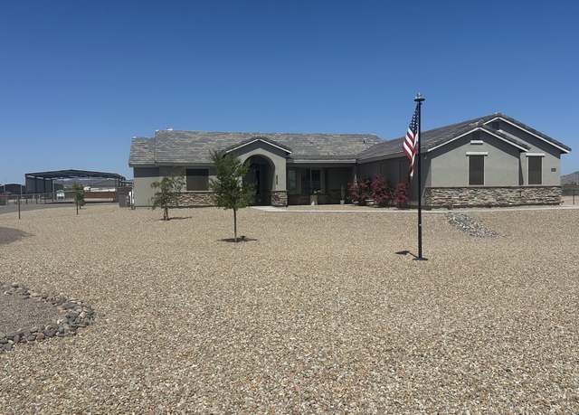 Property at 28324 N Varnum Rd, San Tan Valley, AZ 85143, 4 beds, 3 baths