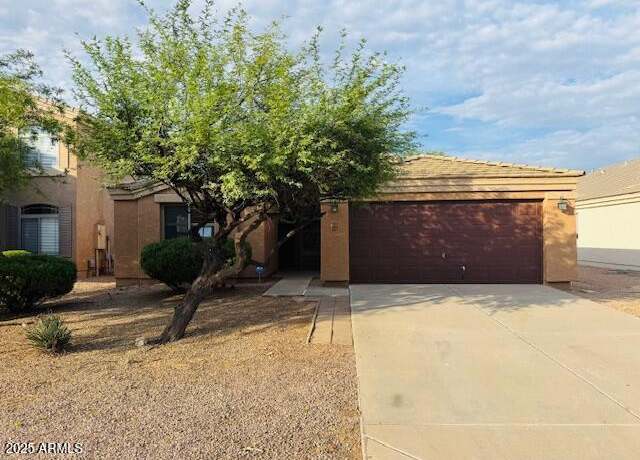 Property at 43573 W Blazen Trl, Maricopa, AZ 85138, 3 beds, 2 baths