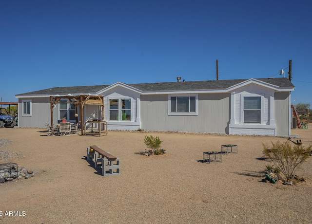 Property at 10209 N Bellrose St, Florence, AZ 85132, 3 beds, 3 baths