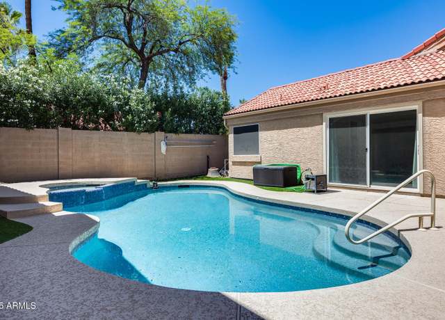 Property at 11217 E Laurel Ln, Scottsdale, AZ 85259, 3 beds, 2.5 baths