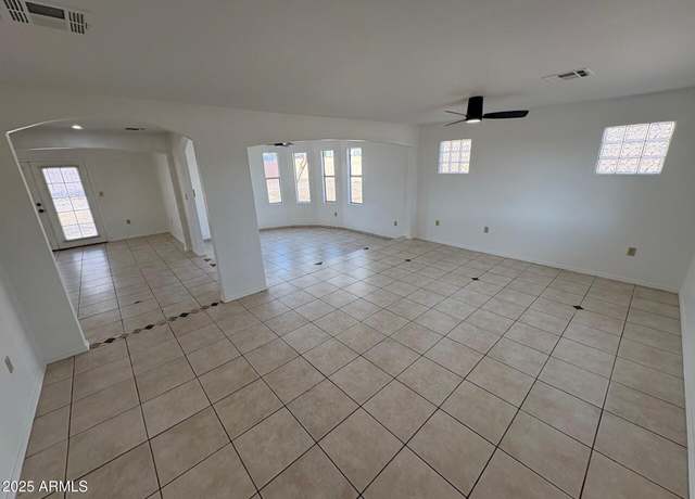 Property at 1200 W Cochise Dr, Phoenix, AZ 85021, 3 beds, 2 baths