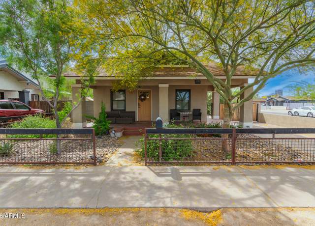 Property at 1032 N 10th St, Phoenix, AZ 85006, 2 beds, 2 baths