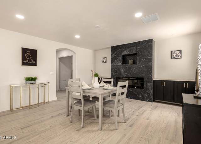 Property at 4122 S 62nd Ln, Phoenix, AZ 85043, 4 beds, 2.5 baths