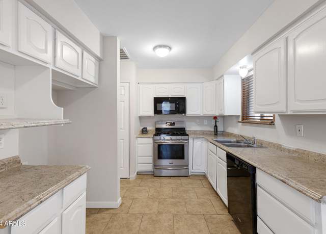 Property at 416 W 12th St, Eloy, AZ 85131, 3 beds, 2 baths