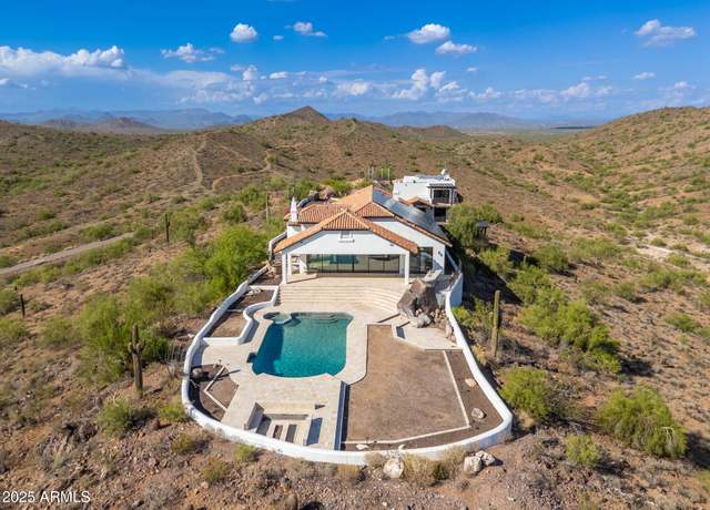 Property at 301 E Jomax Rd, Phoenix, AZ 85085, 4 beds, 4.5 baths