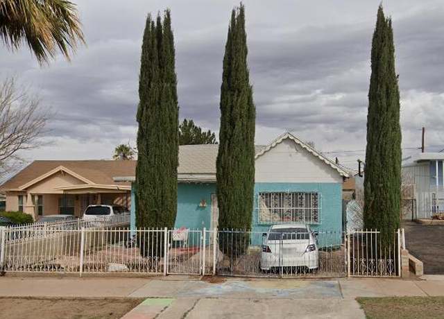 Property at 1042 E 14th St, Douglas, AZ 85607, 3 beds, 2 baths