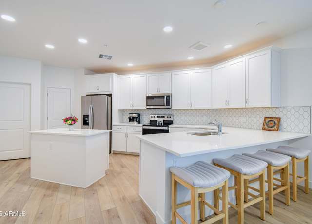 Property at 2511 W Queen Creek Rd #374, Chandler, AZ 85248, 1 bed, 1.5 baths