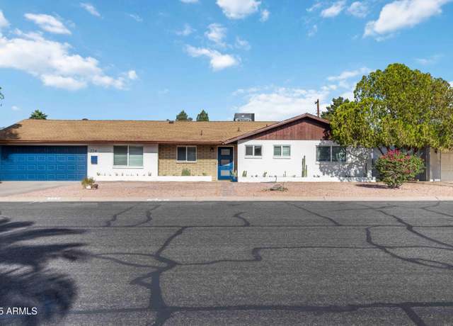 Property at 224 N 58th St, Mesa, AZ 85205, 3 beds, 2 baths