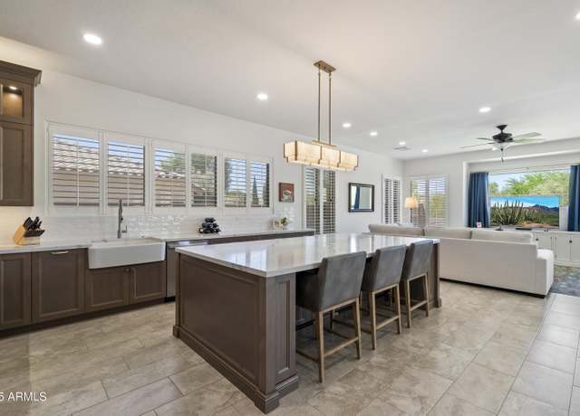 Property at 5332 E Thunder Hawk Rd, Cave Creek, AZ 85331, 3 beds, 3 baths