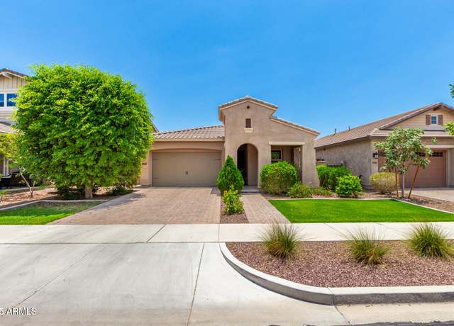 Property at 20563 W Edgemont Ave, Buckeye, AZ 85396, 3 beds, 3 baths