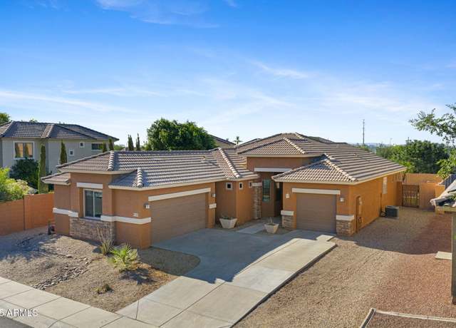Property at 1506 E Branham Ln, Phoenix, AZ 85042, 3 beds, 2 baths