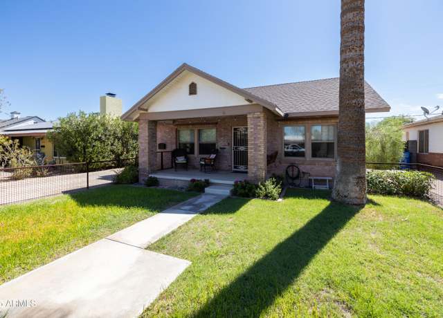 Property at 2209 N Edgemere St, Phoenix, AZ 85006, 4 beds, 3 baths