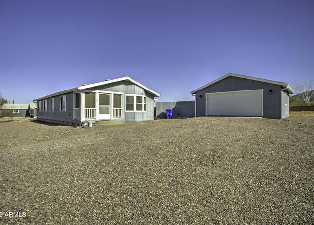 Property at 5274 E Polly Dr, Hereford, AZ 85615, 3 beds, 2 baths