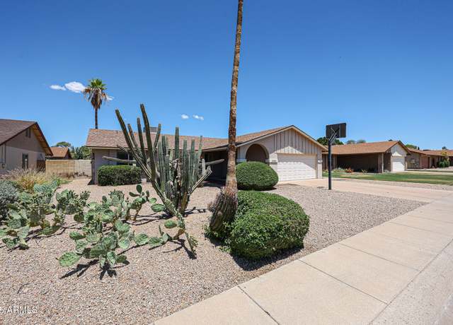 Property at 10858 E Sahuaro Dr, Scottsdale, AZ 85259, 3 beds, 2 baths