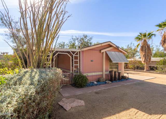 Property at 2709 W Robin Ln, Phoenix, AZ 85027, 3 beds, 2 baths