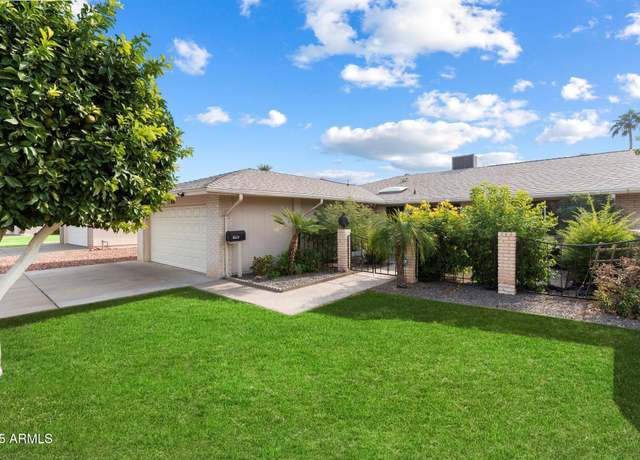 Property at 10404 W Tropicana Cir S, Sun City, AZ 85351, 2 beds, 2 baths