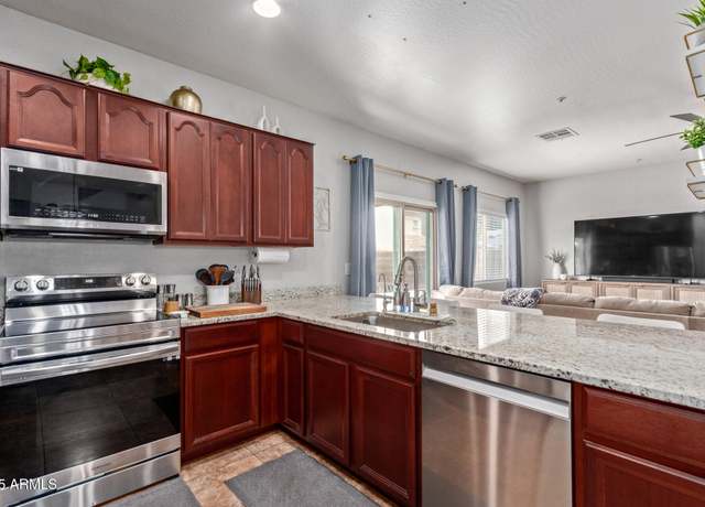 Property at 8788 W Wood Dr, Peoria, AZ 85381, 3 beds, 2.5 baths