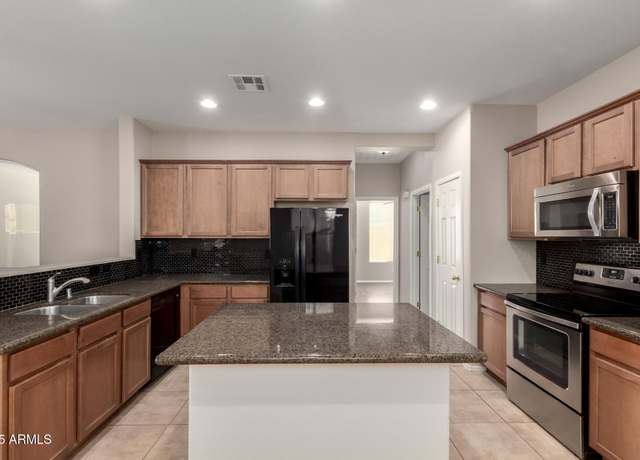 Property at 46072 W Barbara Ln, Maricopa, AZ 85139, 4 beds, 2 baths