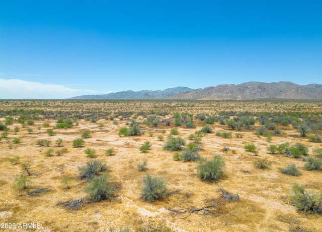Property at 19500 N 195th Ave Unit :, Surprise, AZ 85387