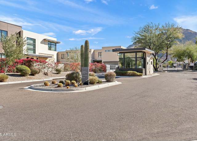 Property at 5541 E Stella Ln, Paradise Valley, AZ 85253, 3 beds, 3.5 baths