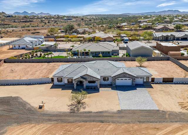 Property at 2819 W Canyon Creek Rd, Phoenix, AZ 85086, 4 beds, 3.5 baths